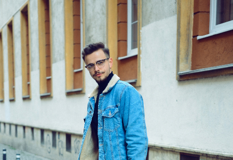 Chris Premium Support